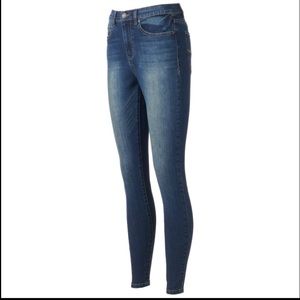MUDD HIGH-RISE JEAN LEGGING